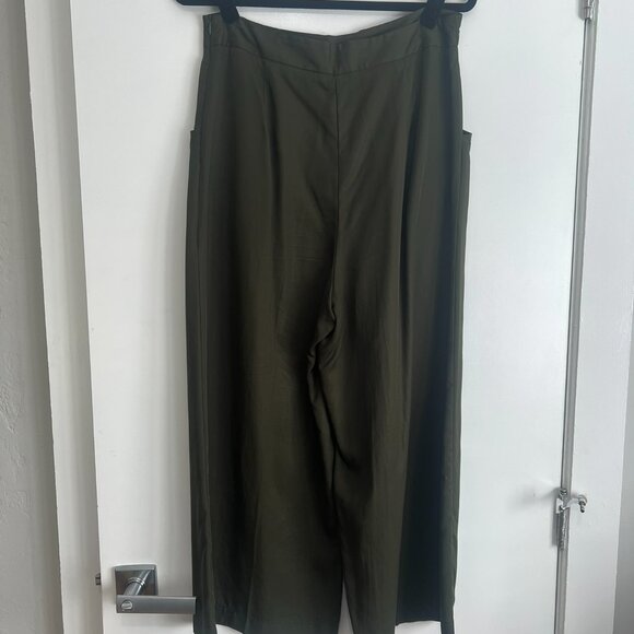 Zara Wide Leg Ankle Pants - Size L - EUC - Picture 4 of 8